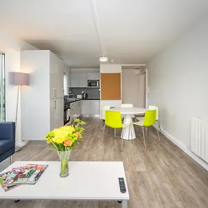 Apartment Hall - Ucc Summer Beds, Cork